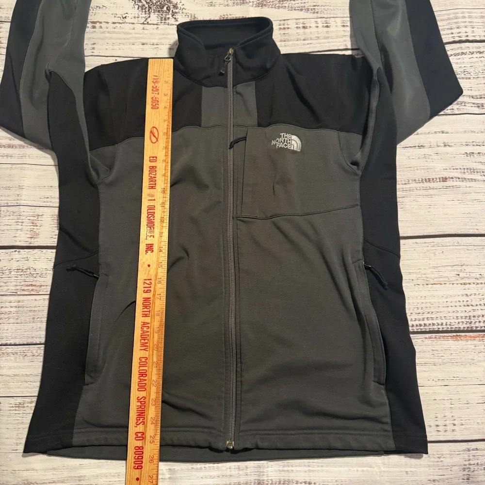 The‎ North Face TKA Stretch Full-Zip Jacket Black and Gray Men's Size Medium
